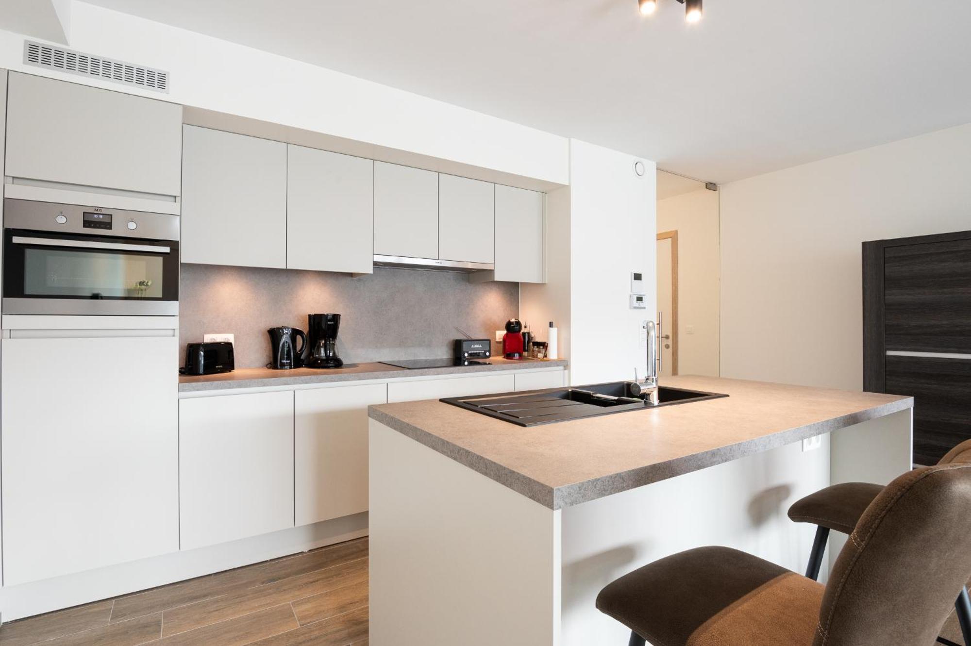 Wonderful New Apartment Close To The Beach Oostende Exteriör bild